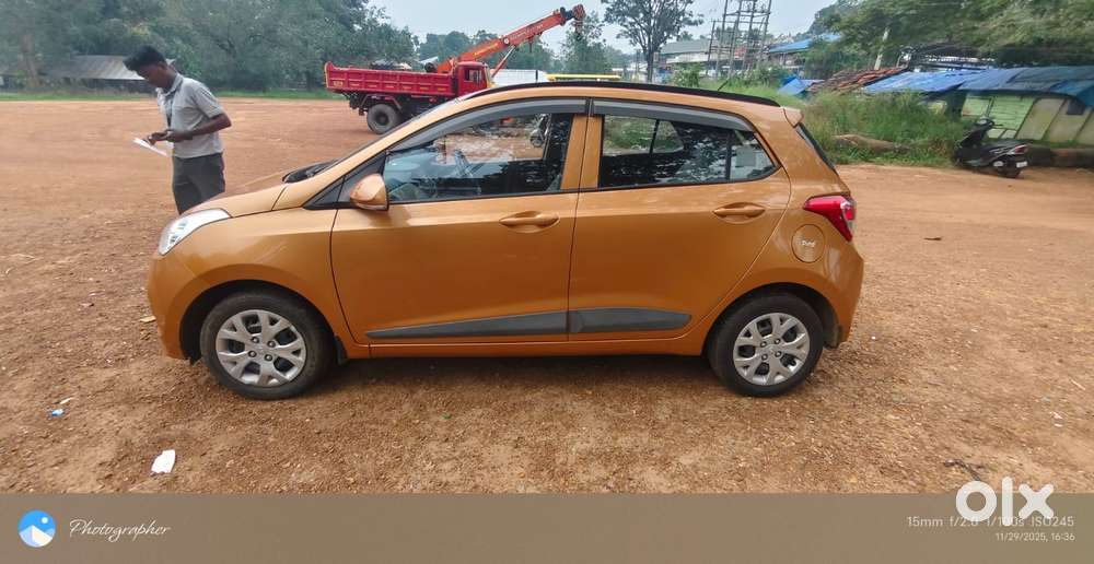 Hyundai Grand I10 2013-2016 Sportz, 2016, Petrol