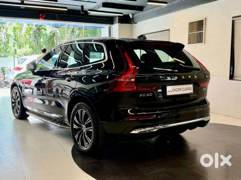 Volvo Xc60 D5 Inscription, 2022, Petrol
