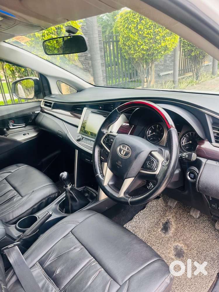 Toyota Innova Crysta 2.4 V 8 Str, 2020, Diesel