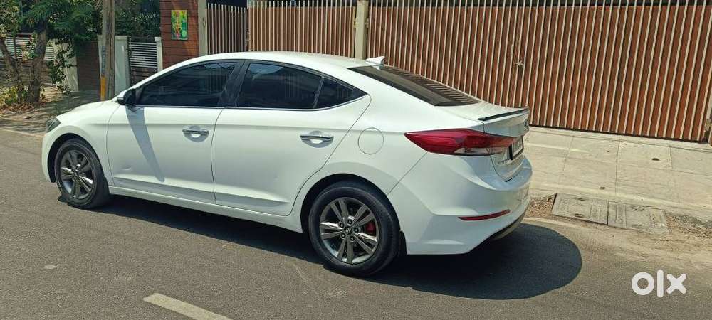 Hyundai Elantra Vtvt Sx At, 2016, Petrol