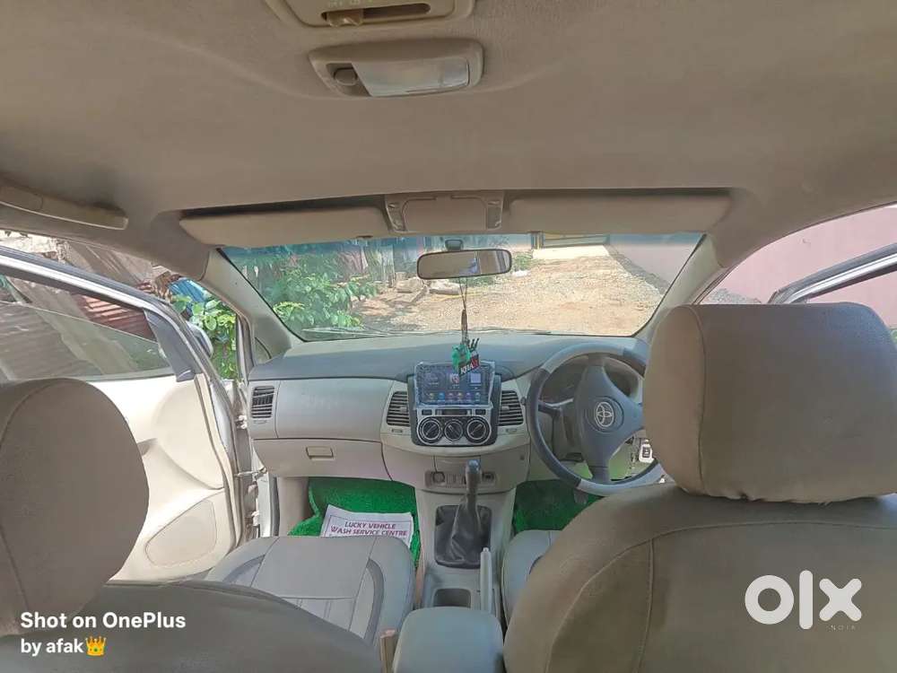 Toyota Innova 2.5 G 2011