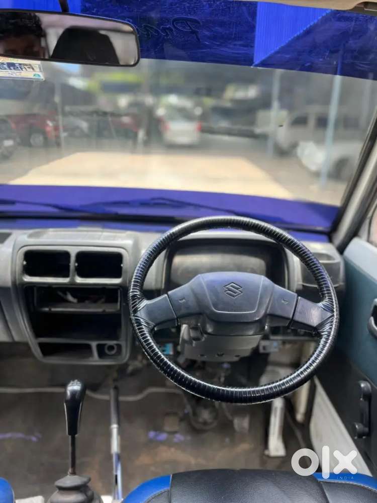Maruti Suzuki Omni 8 Seater 2010