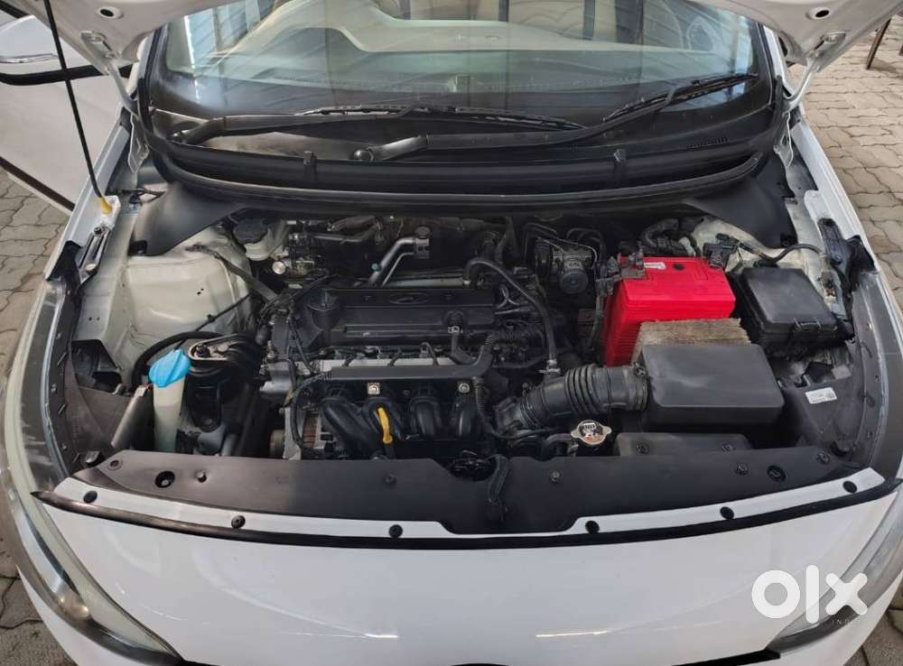 Hyundai I20 Sportz 1.2 Bs-iv, 2015, Petrol