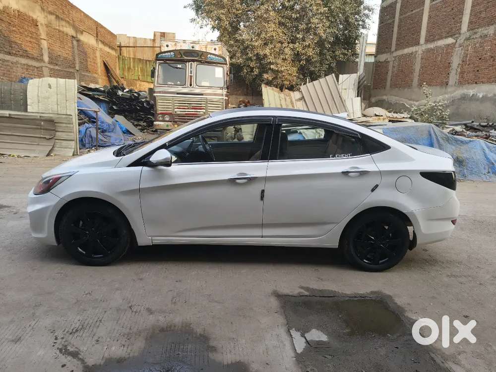 Hyundai Verna 2013 Diesel 85000 Km Driven