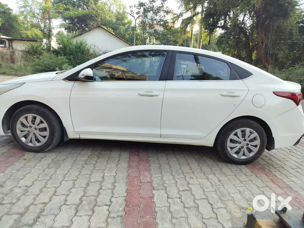 Hyundai Verna Ex 1.6 Vtvt At, 2019, Diesel