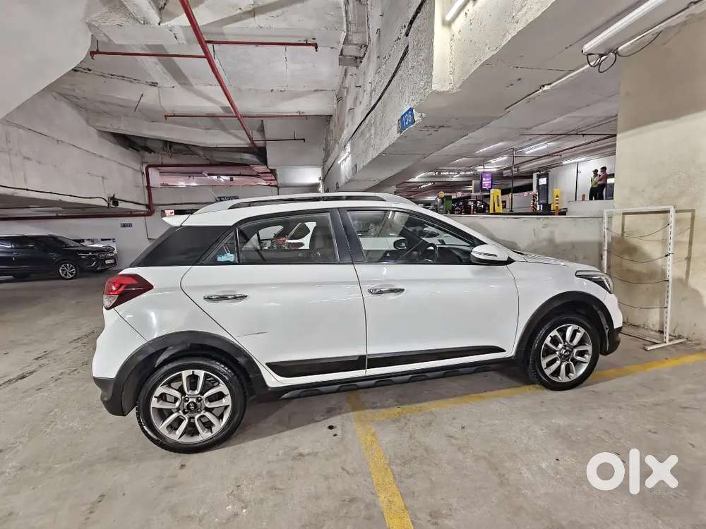 Single-owner I20 Active Top Spec (sx, 6 Airbags) 90k Km Greatshape