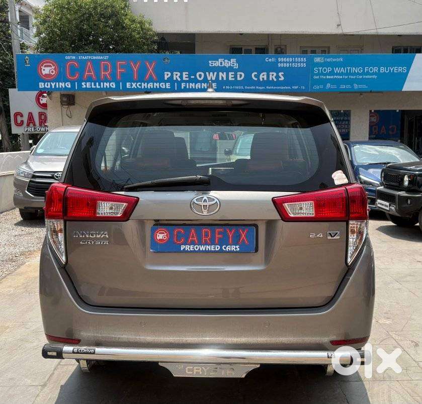 Toyota Innova Crysta 2.4 V 7 Str, 2018, Diesel