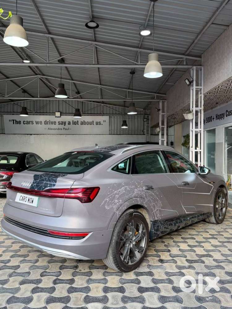 Audi E-tron 55, 2023, Electric