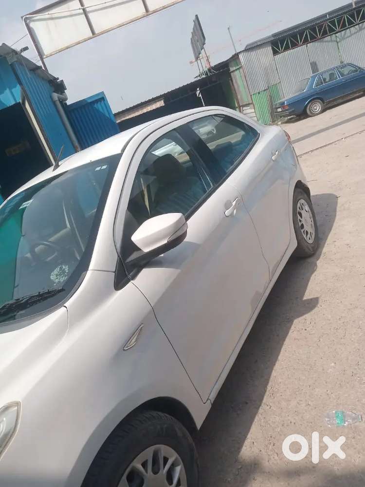 Ford Figo 1.5d Ambiente 2016