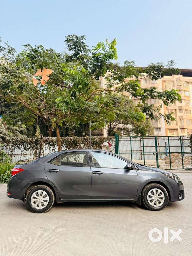 Toyota Petrol Car 2014