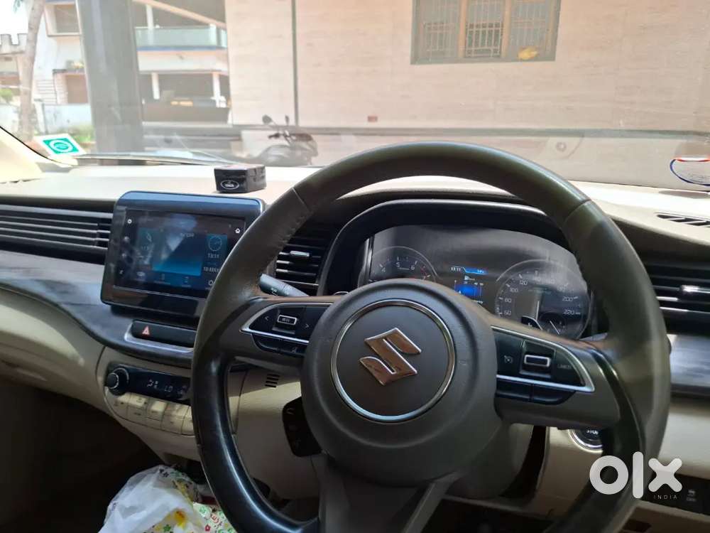2024 Ertiga Zxi Plus Petrol  Single Owner  Service Record