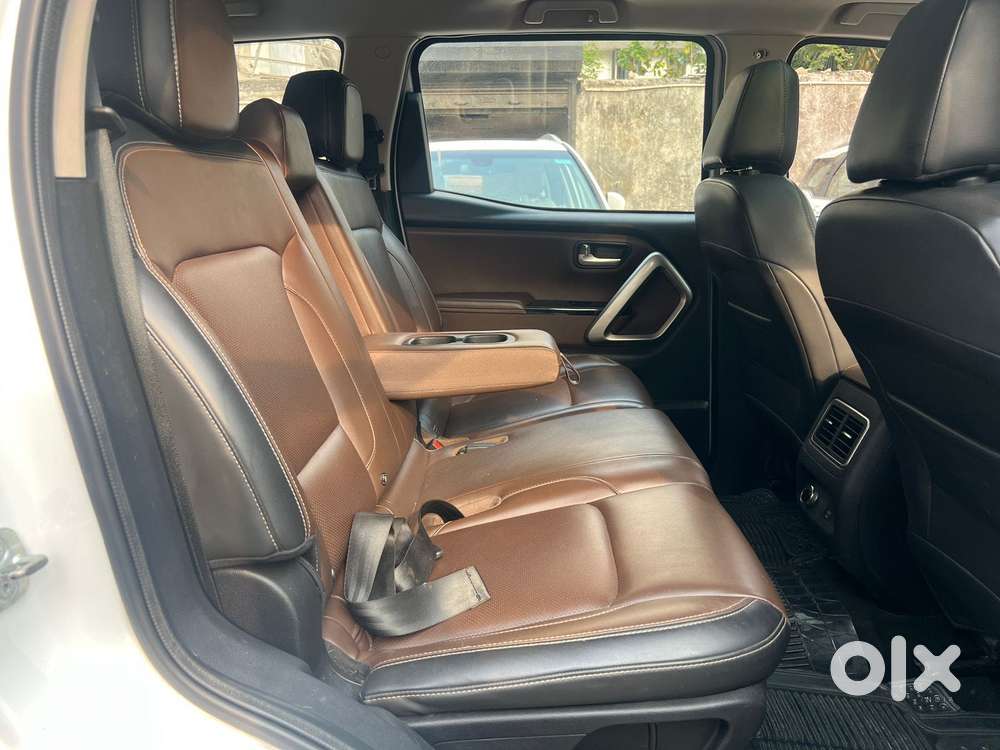 Mahindra Scorpio N Z8 L Petrol Mt 7 Str, 2023, Petrol