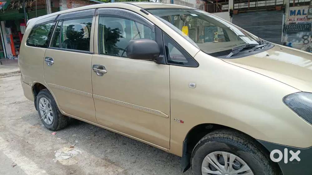 Toyota Innova 2010 Diesel 224000 Km Driven