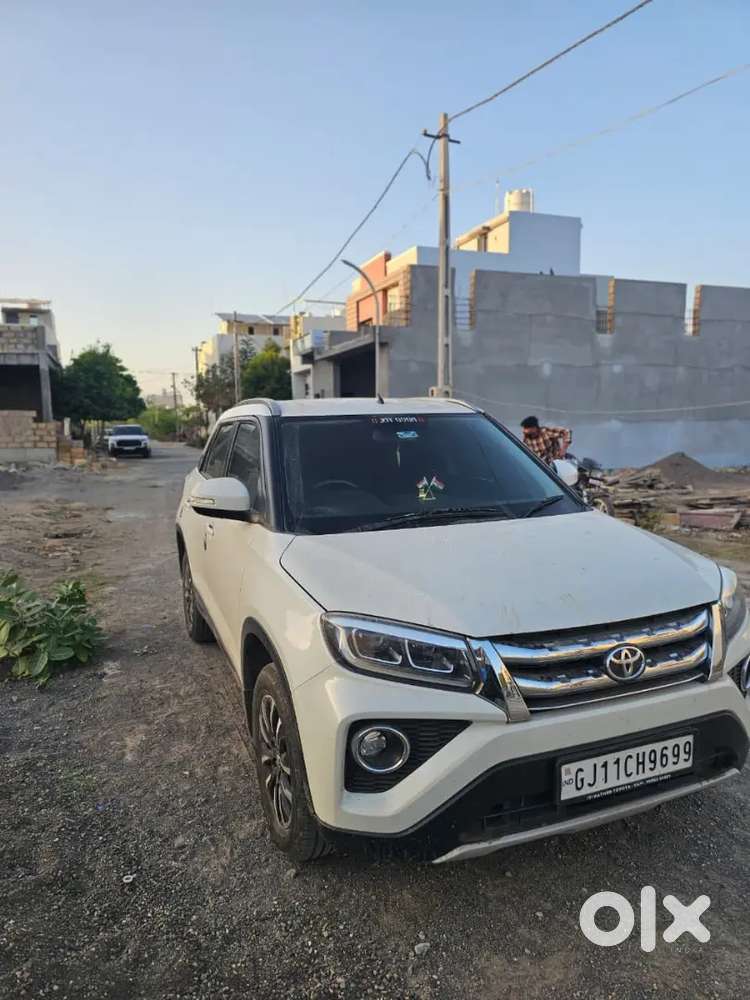 Toyota Urban Cruiser 2022 Petrol 35000 Km Driven