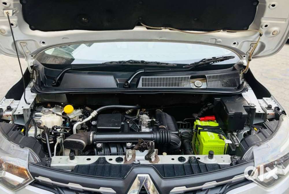 Renault Triber, 2021, Petrol