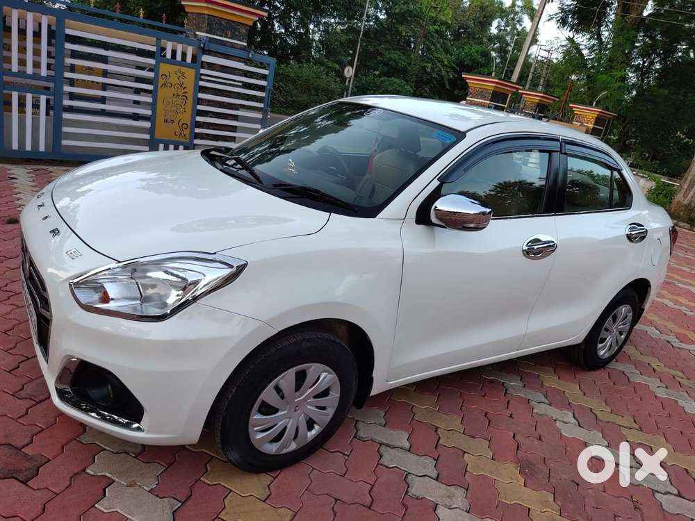 Maruti Suzuki Dzire 1.2 Vxi, 2022, Petrol