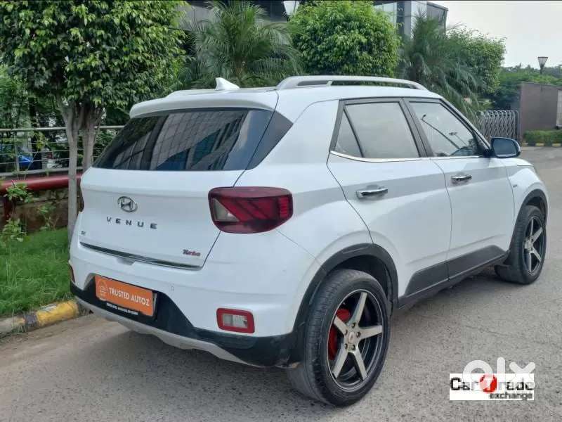 Hyundai Venue 1.0 Sx (o) Turbo Dct, 2019, Petrol