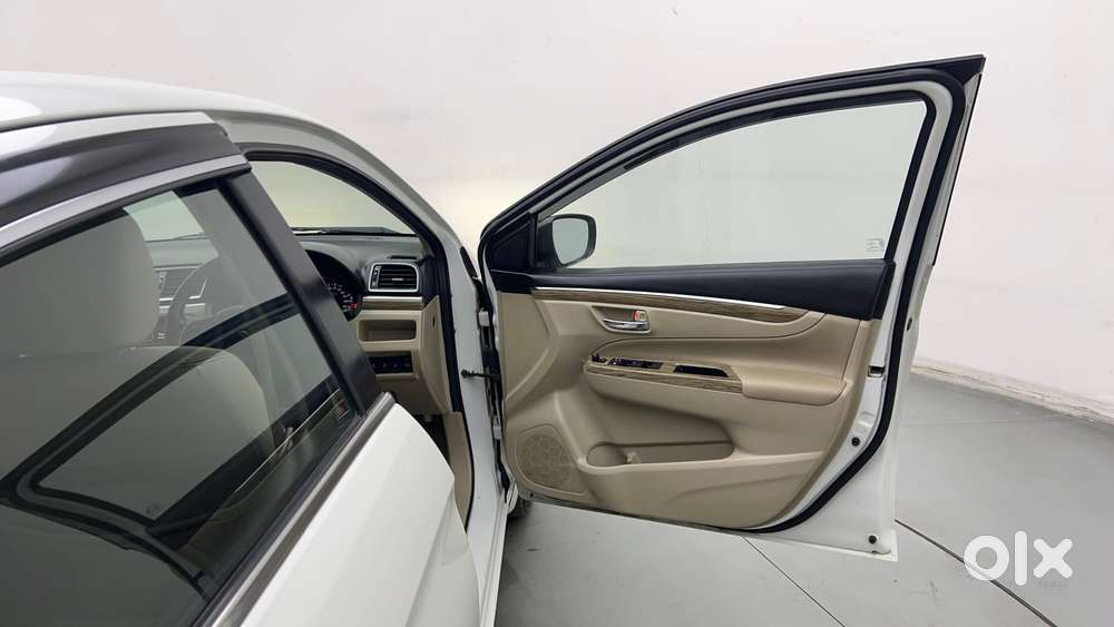 Maruti Suzuki Ciaz Alpha 1.5 At, 2022, Petrol