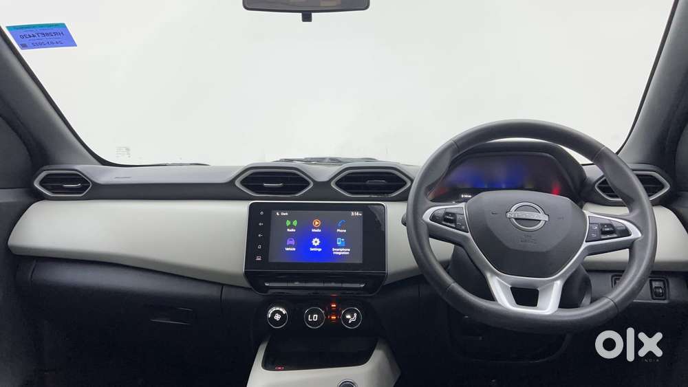 Nissan Magnite Xv Turbo, 2022, Petrol