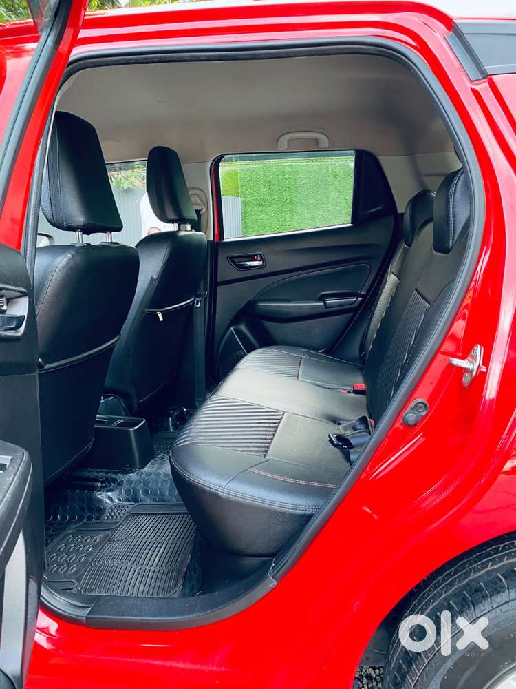 Maruti Suzuki Swift Vxi Optional, 2022, Petrol