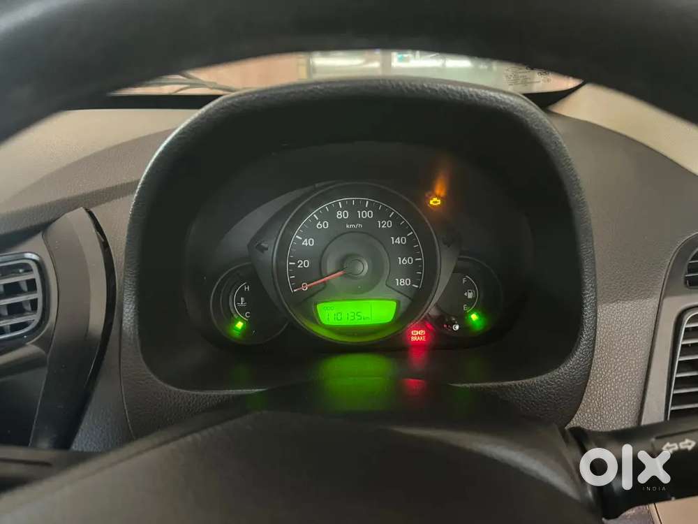 Hyundai Eon Magna Petrol 2012