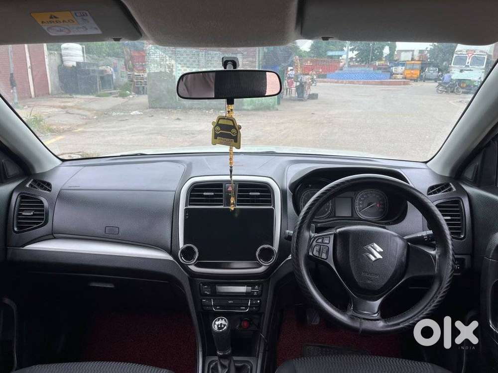 Maruti Suzuki Brezza 1.5 Vxi Smart Hybrid, 2022, Petrol