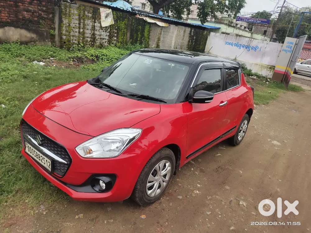 Maruti Suzuki Swift 2021 Dual Tone Black Red