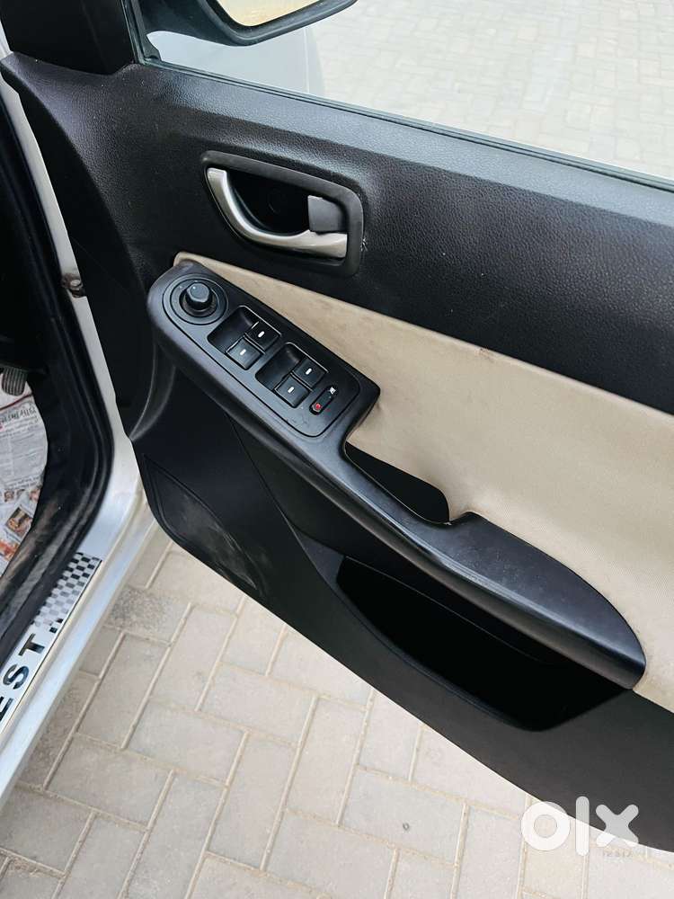 Tata Zest  Quadrajet 1.3 Xt, 2016, Diesel