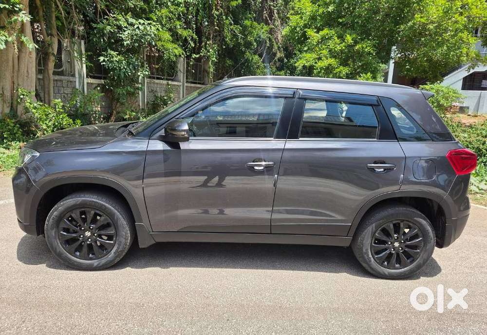 Maruti Suzuki Brezza 1.5 Zxi Smart Hybrid, 2022, Petrol