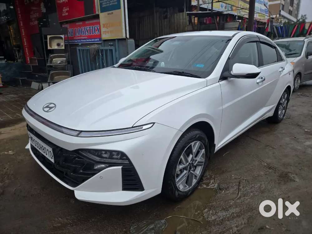 Hyundai Verna 1.5 Mpi 2024