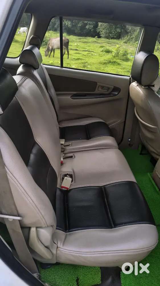 Toyota Innova Diesel 2012