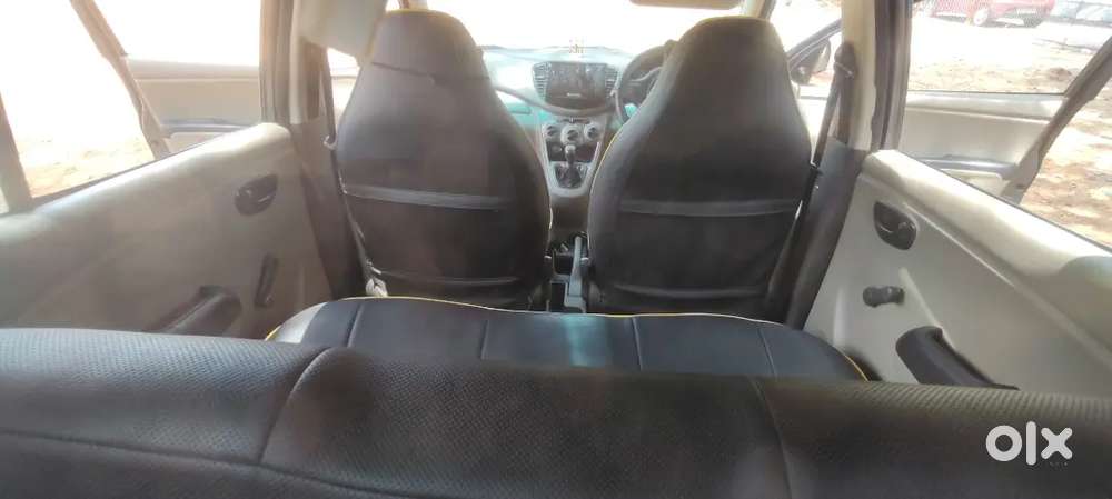 Hyundai I10 Petrol 2012 Manual 120000 Km