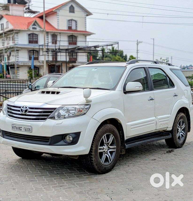 Toyota Fortuner 4x2 At, 2013, Diesel