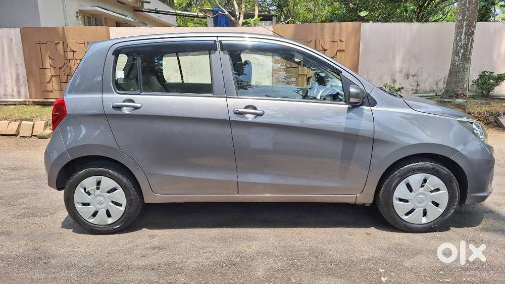 2017 Maruti Celerio Zxi Amt Petrol Automatic Glistening Grey Colour