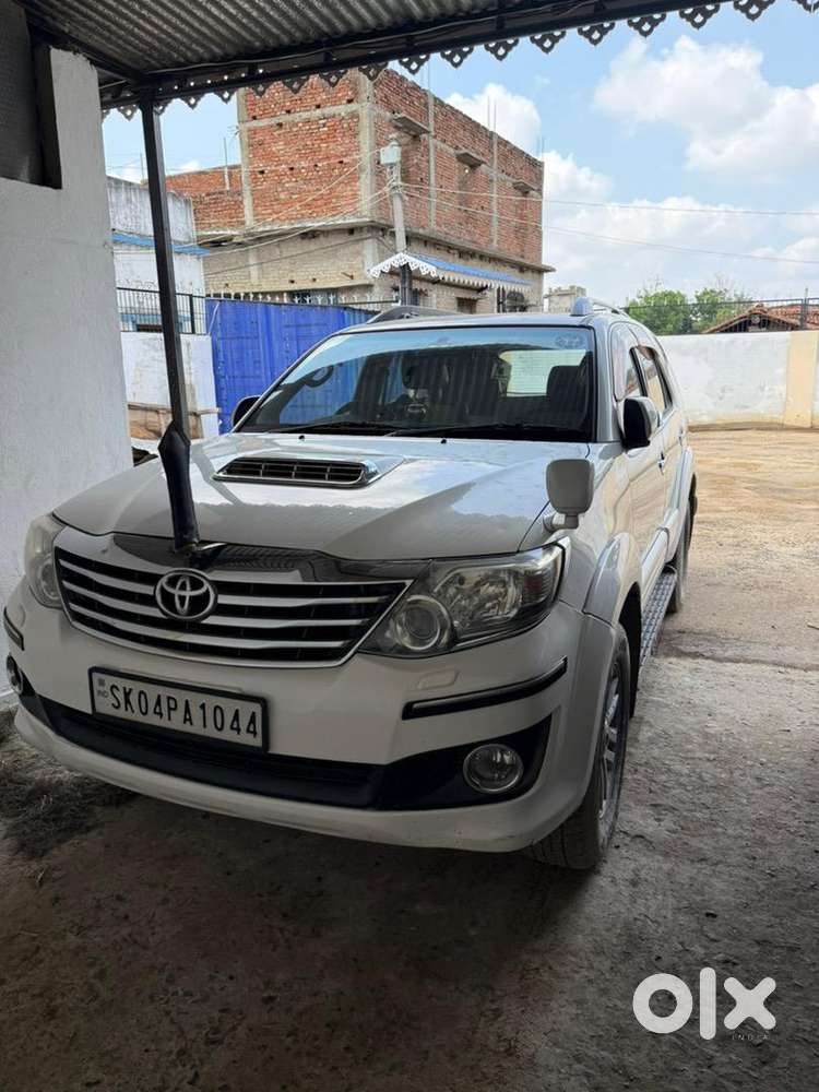 Toyota Fortuner 2012 Diesel Well Maintained