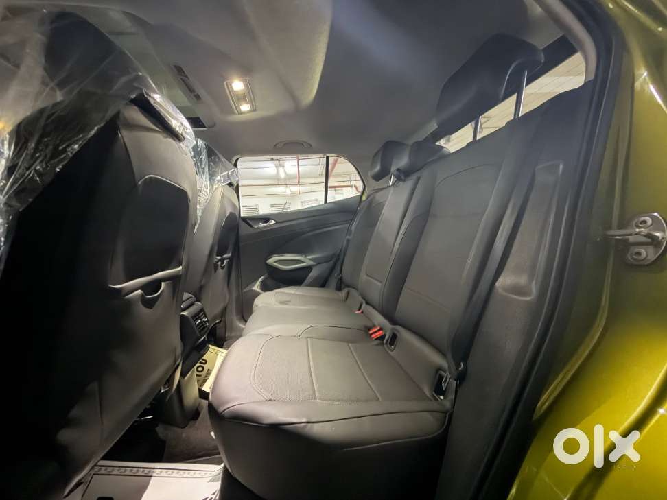 Skoda Kylaq Prestige At, 2025, Petrol