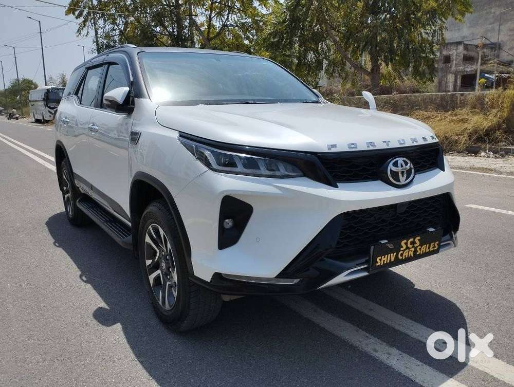 Toyota Fortuner Legender 4x2 At 2.8, 2024, Diesel