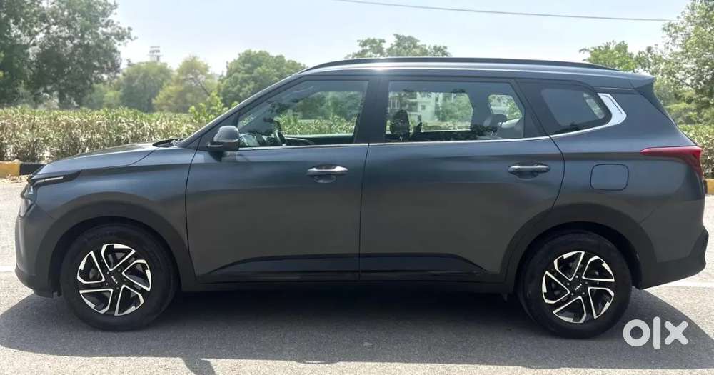 Kia Carens, 2024, Petrol