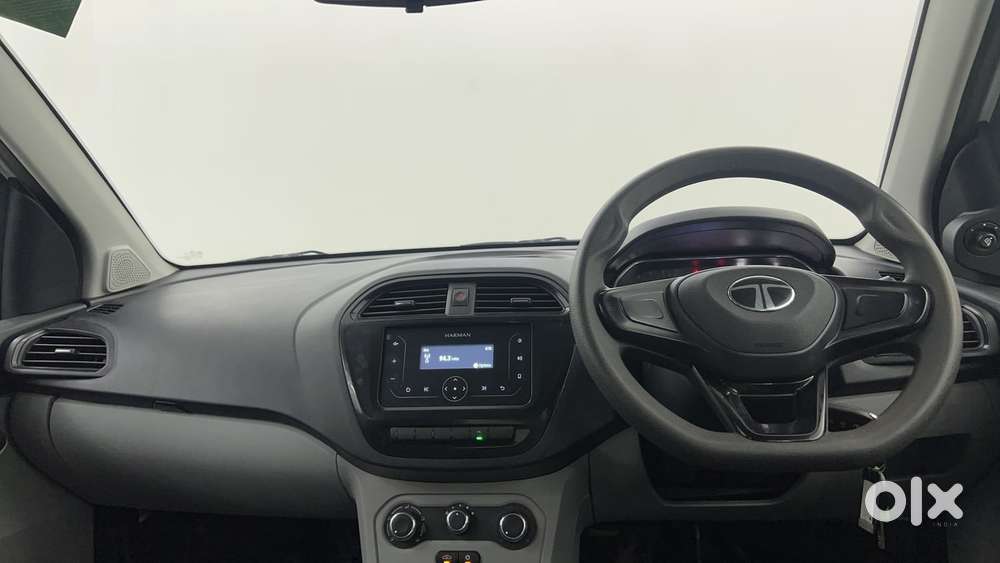 Tata Tiago 1.2 Revotron Xm Cng, 2024, Cng & Hybrids