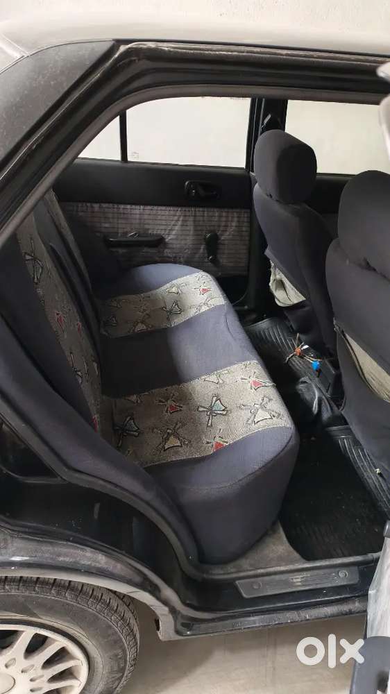Maruti Suzuki Esteem Lxi 2007