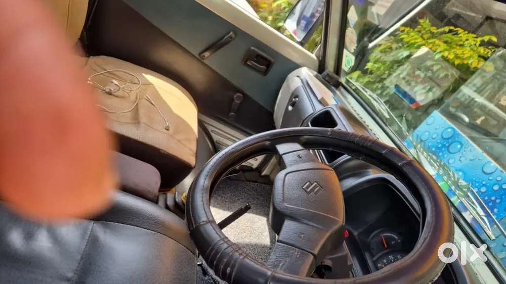 Maruti Suzuki Omni 2010