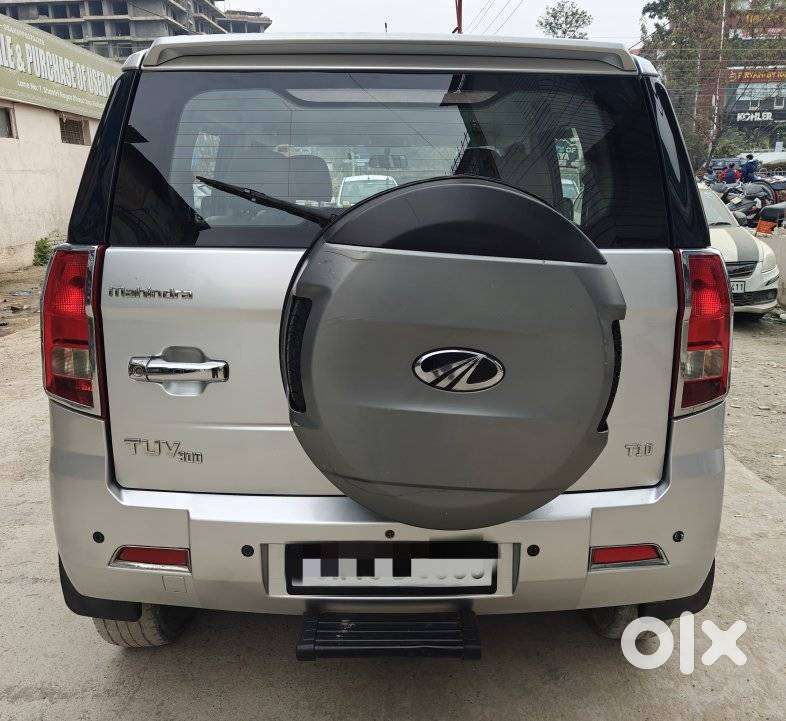 Mahindra Tuv 300 T10 Dual Tone, 2018, Diesel