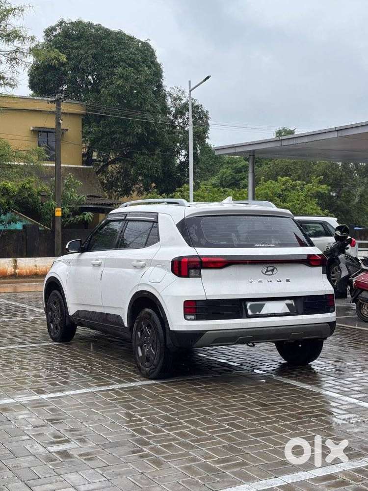 Hyundai Venue S Mt 1.2 Kappa, 2023, Petrol
