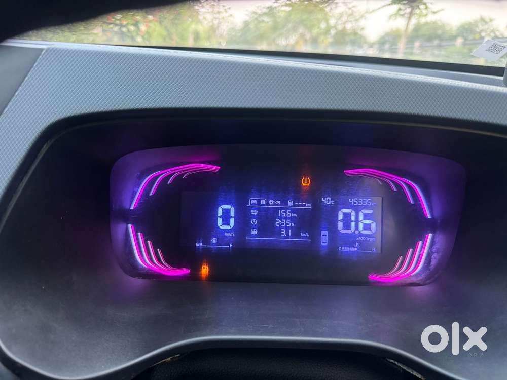 Kia Carens 1.4 Premium 7 Str, 2023, Petrol