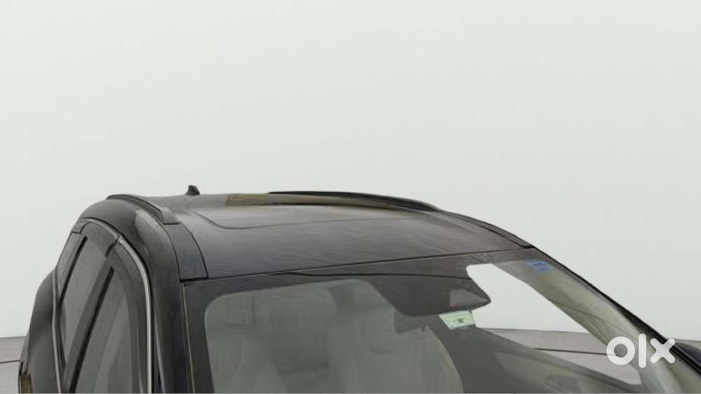 Mahindra Xuv700 2.0 Ax 7 Petrol At Str, 2022, Petrol