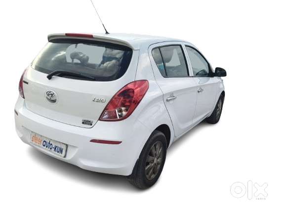 Hyundai I20 Asta 1.2 Kappa Ivt, 2013, Petrol