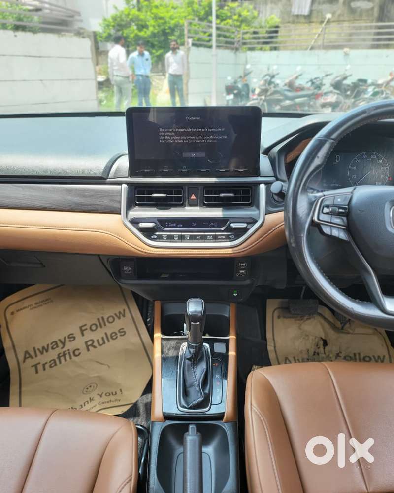 Honda Elevate Zx Cvt, 2024, Petrol
