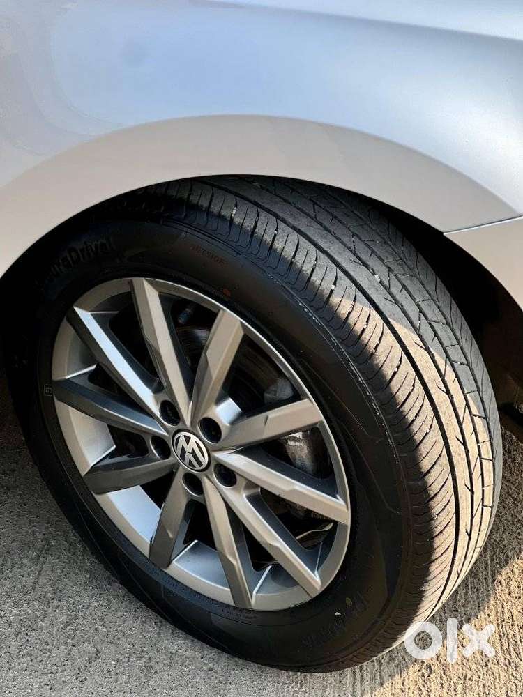 Volkswagen Vento 1.6 Highline, 2020, Petrol
