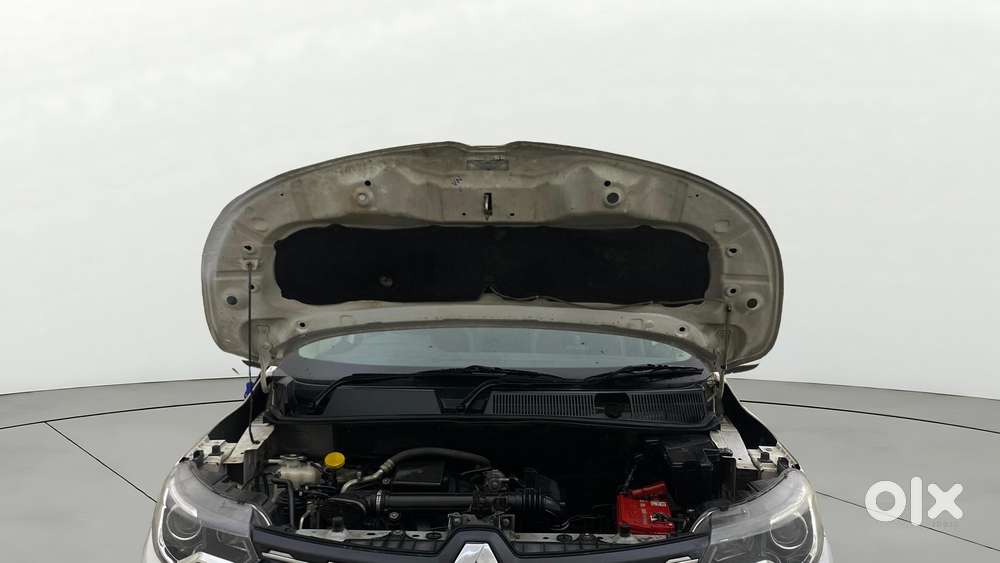 Renault Triber Rxz Easy-r Amt, 2020, Petrol