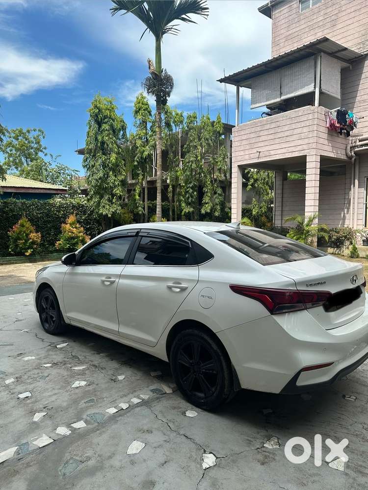 Hyundai Verna Petrol 2019